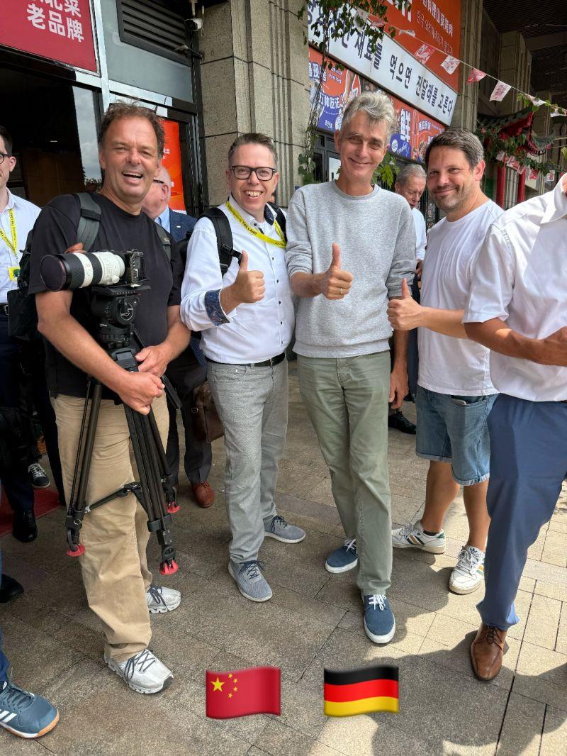 SWR-Filmteam begleitet Delegationsreise nach China